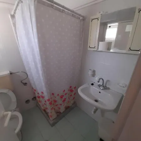 Gatsoulis Studio شقة فندقية نيدري